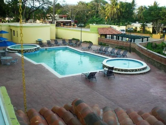 Hotel Novus Caoba Esperanza 0*,